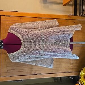 LU LU B 3/4 LENGTH SLEEVES PULLOVER TOP